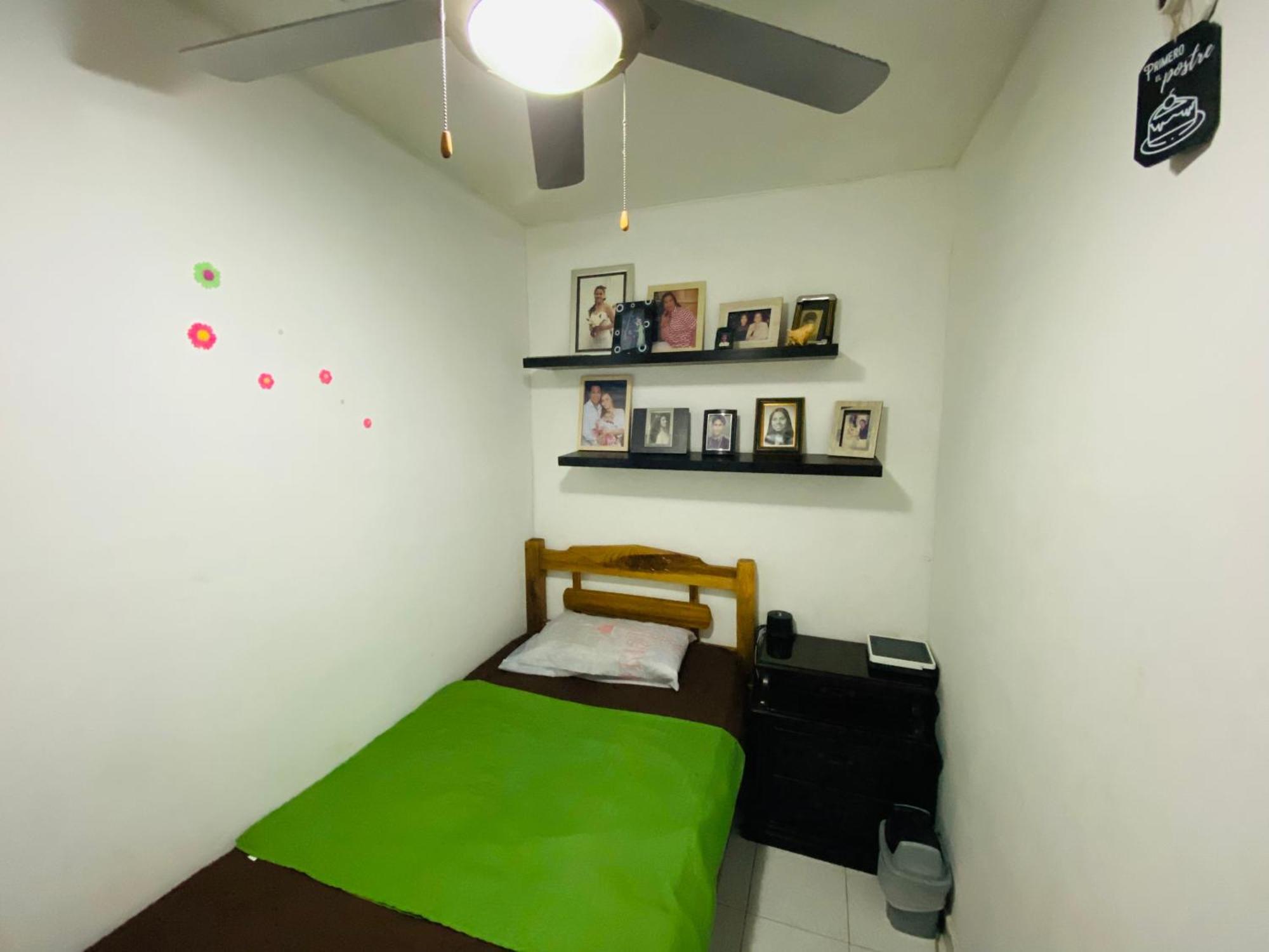 Casa Feliz Hostal — Fotos 3